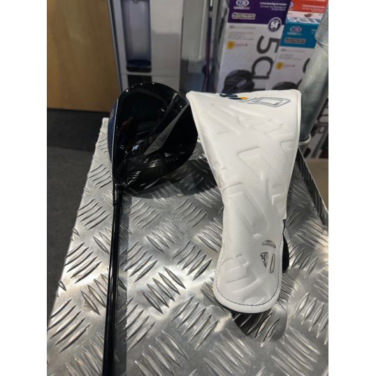 Qi10 Driver Right 10.5 Fujikura Ventus TR Blue 5 Regular Golf Pride Z Grip Black/Blue (Used - 5 Star)