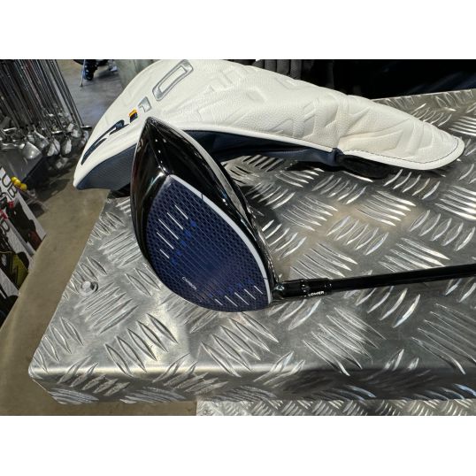 Qi10 Driver Right 10.5 Fujikura Ventus TR Blue 5 Regular Golf Pride Z Grip Black/Blue (Used - 5 Star)