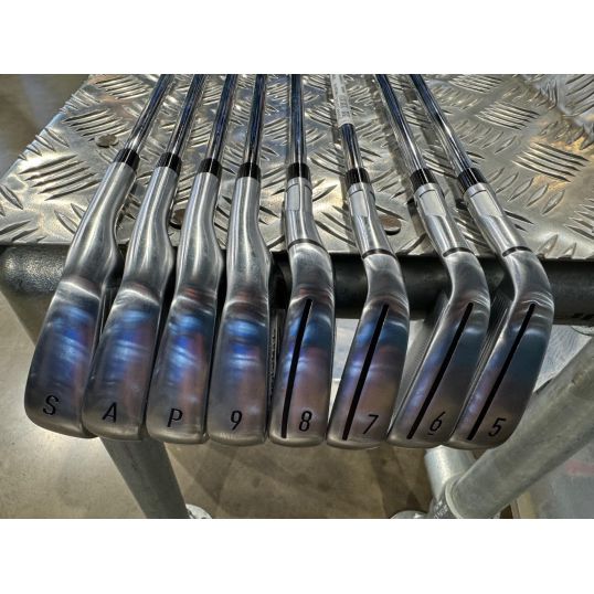 Qi10 Irons Steel Shafts Right Regular KBS Max MT 85 5-AW+SW (Used - 5 Star)